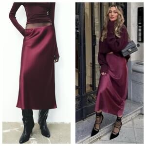 NWT Zara Burgundy Satin Midi Skirt Size XS High Rise Stretch 2011/399